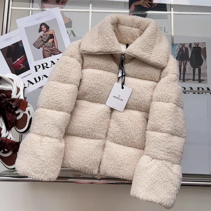 Moncler Down Jacket Wmns ID:20221026-74